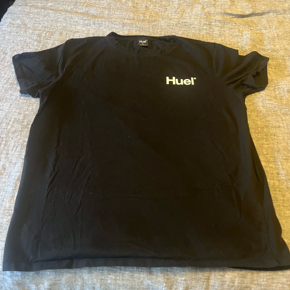 Huel men’s XL logo tee